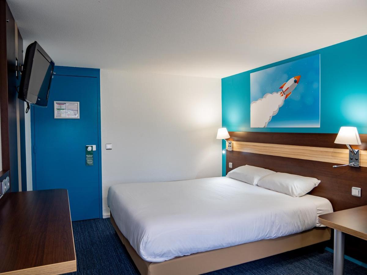 Contact Hotel Restaurant La Chaumiere Entre Orgeval Et Flins A13 Sortie 8 레뮈로 외부 사진
