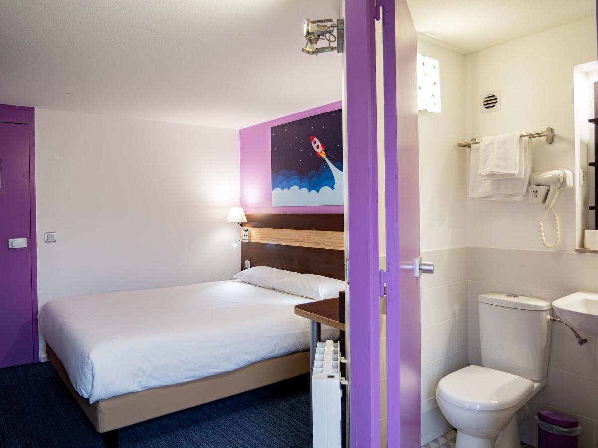 Contact Hotel Restaurant La Chaumiere Entre Orgeval Et Flins A13 Sortie 8 레뮈로 외부 사진